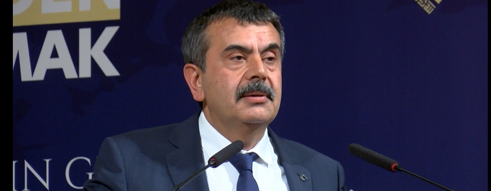 Bakan Tekin: Sivil toplumdan akademiye kadar yeni bir inşa süreci başlatmak gerek