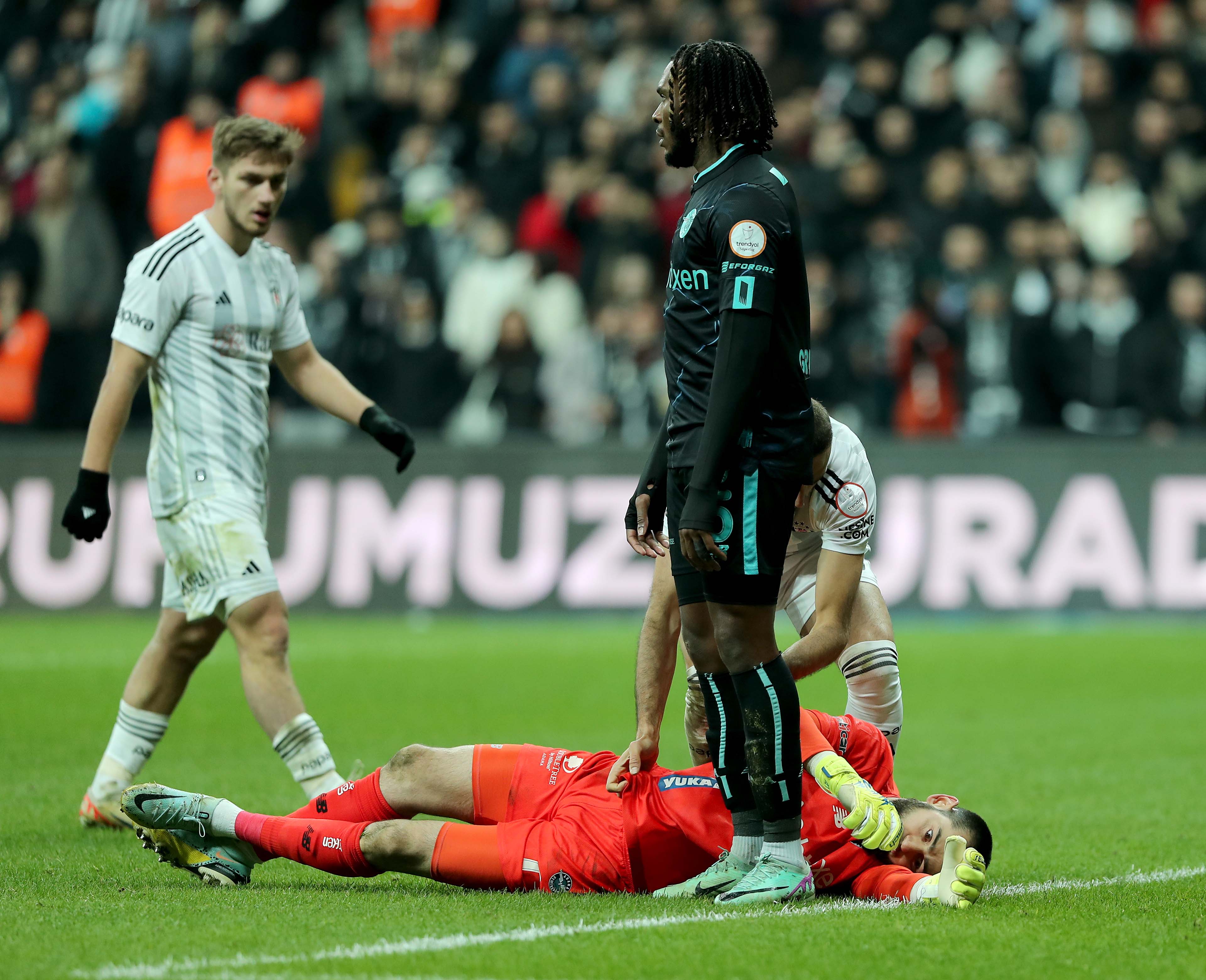 Beşiktaş - Adana Demirspor: 0-0