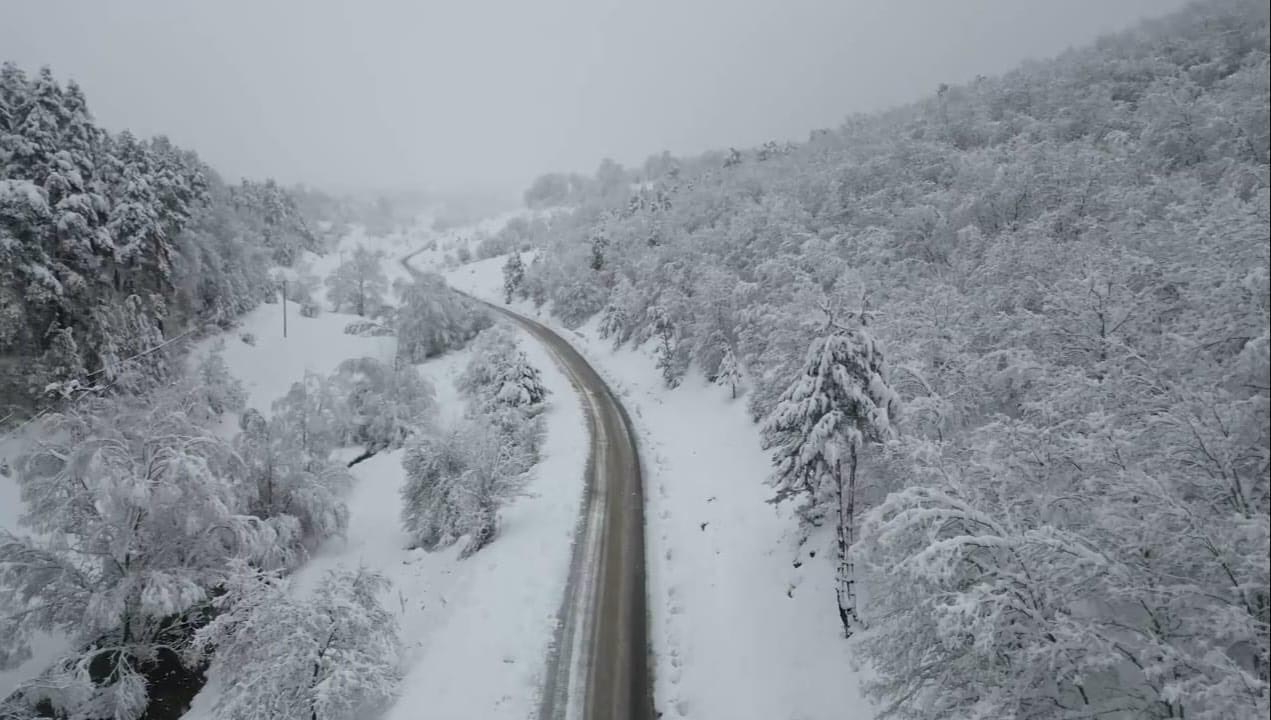 Bilecik’te kar yağışı; 24 köyün yolu kapandı