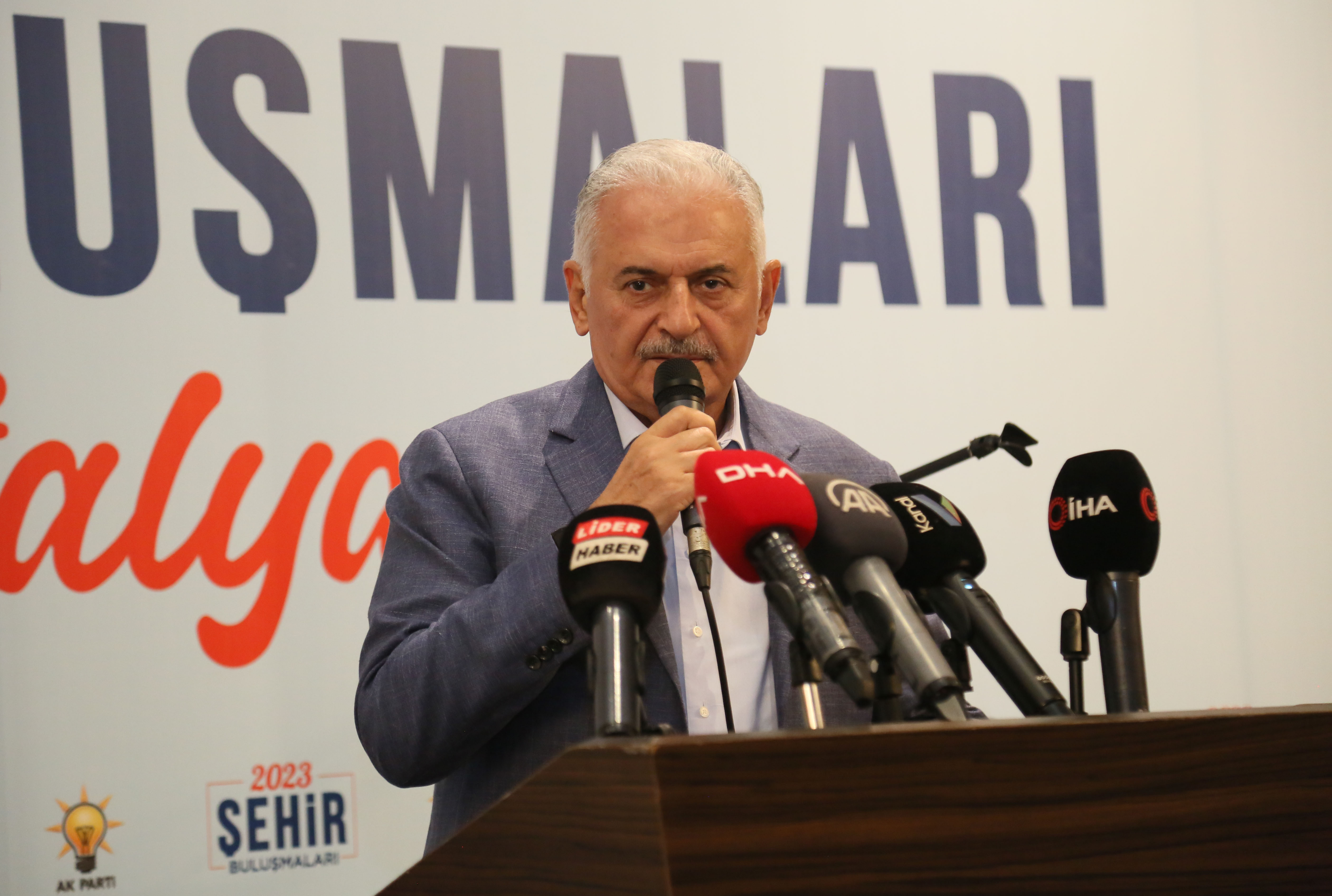 Binali Yıldırım: Yüksek enflasyon var ama üretenler mutlaka karşılığını alıyor