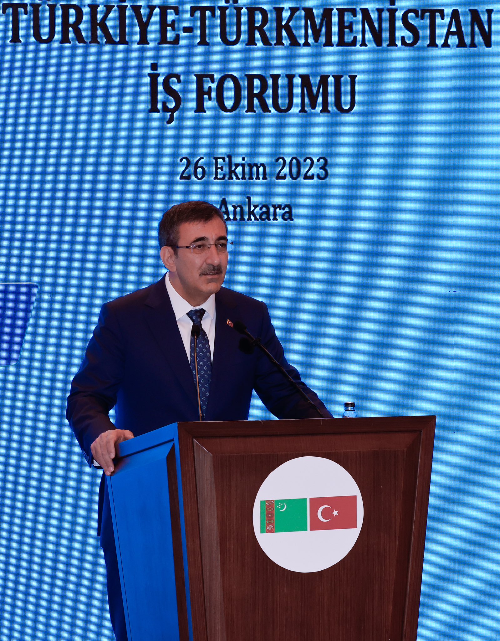 Cumhurbaşkanı Yardımcısı Yılmaz: Enerji alanında çok daha güçlü iş birliği yapmamız lazım