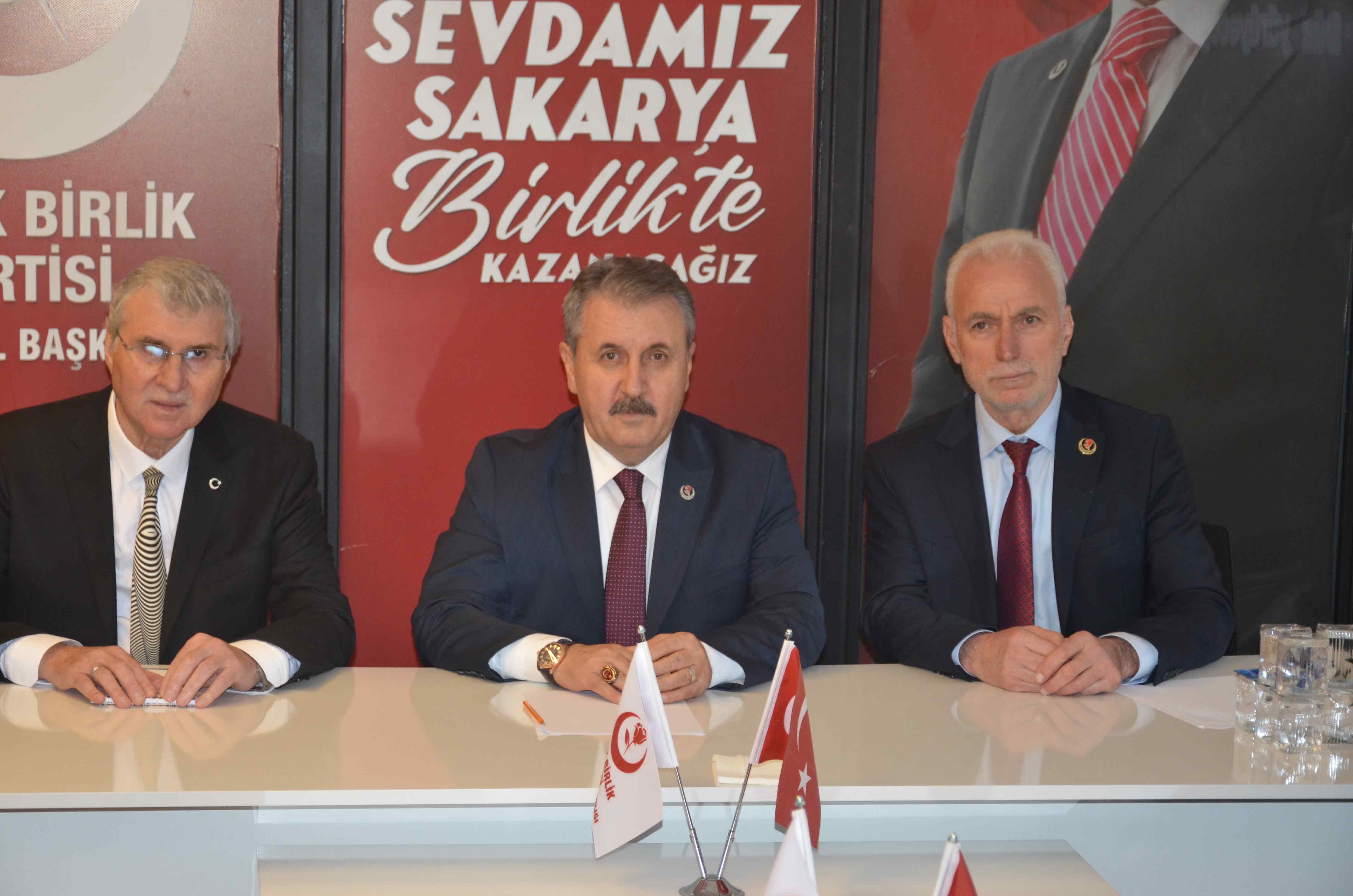 Destici: İsrail soykırıma devam ediyor, bütün dünya da izliyor