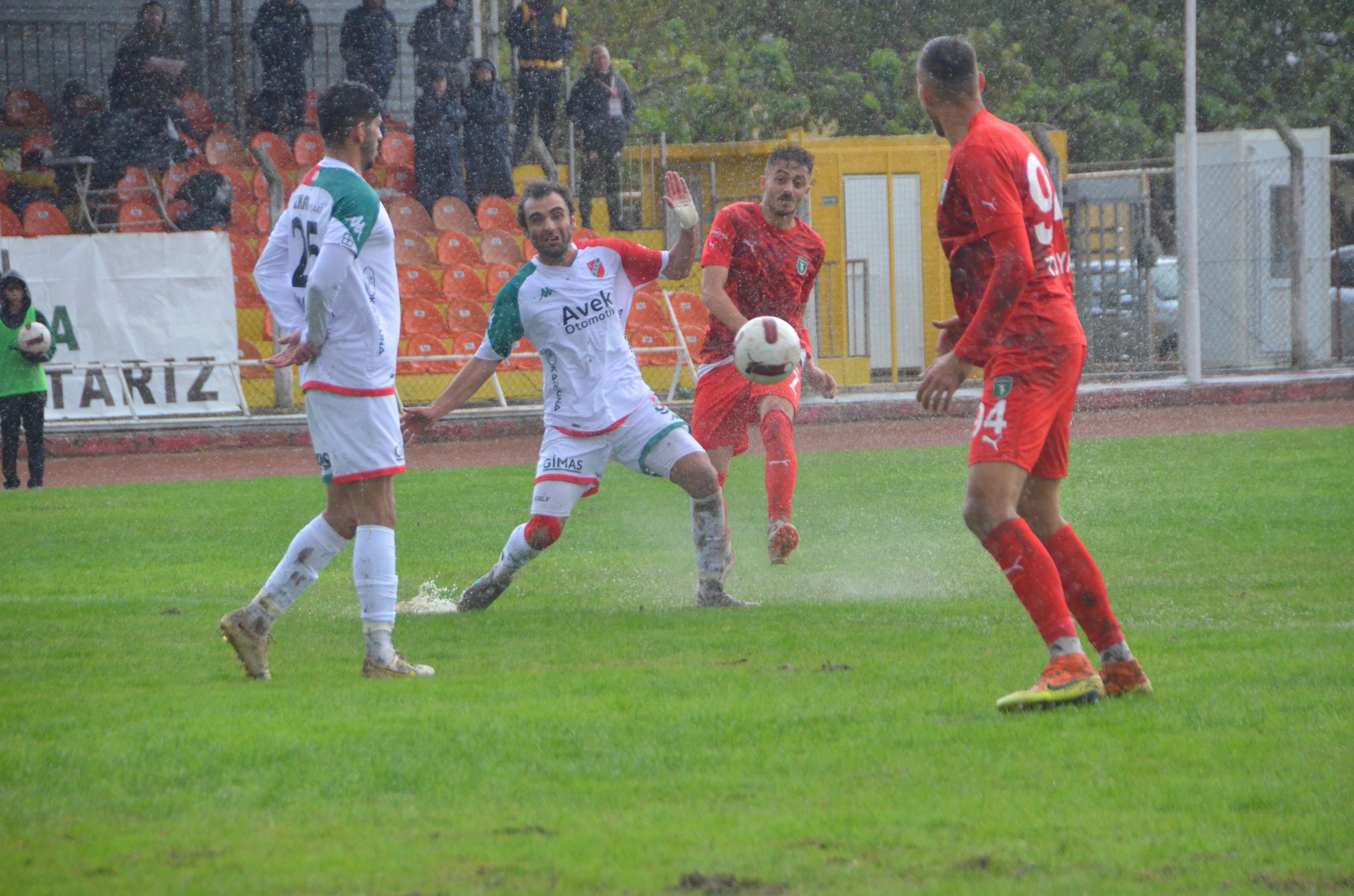 Efeler 09 SFK - Karşıyaka (FOTOĞRAFLAR)