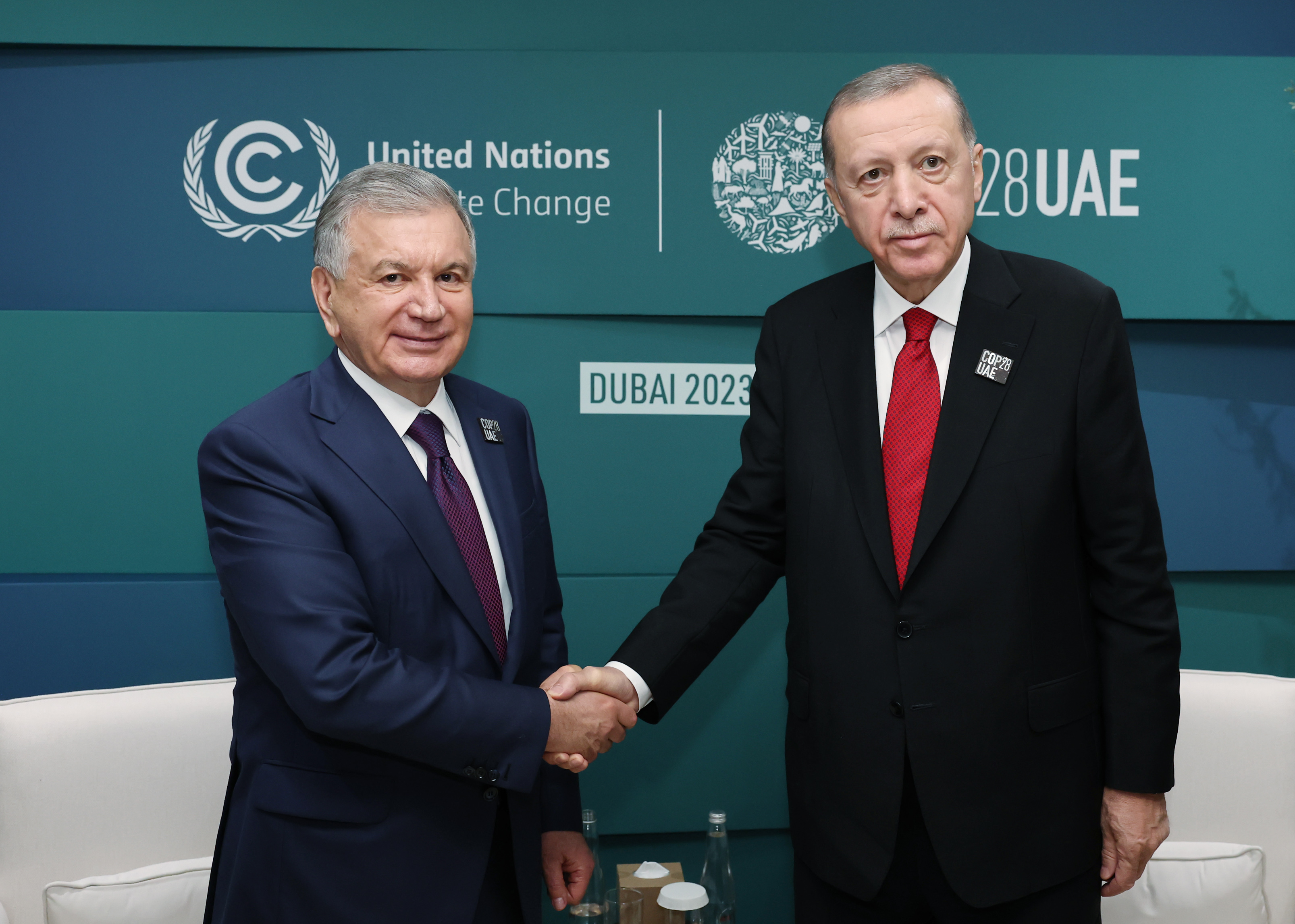 Erdoğan, Özbekistan Cumhurbaşkanı Mirziyoyev bir görüştü