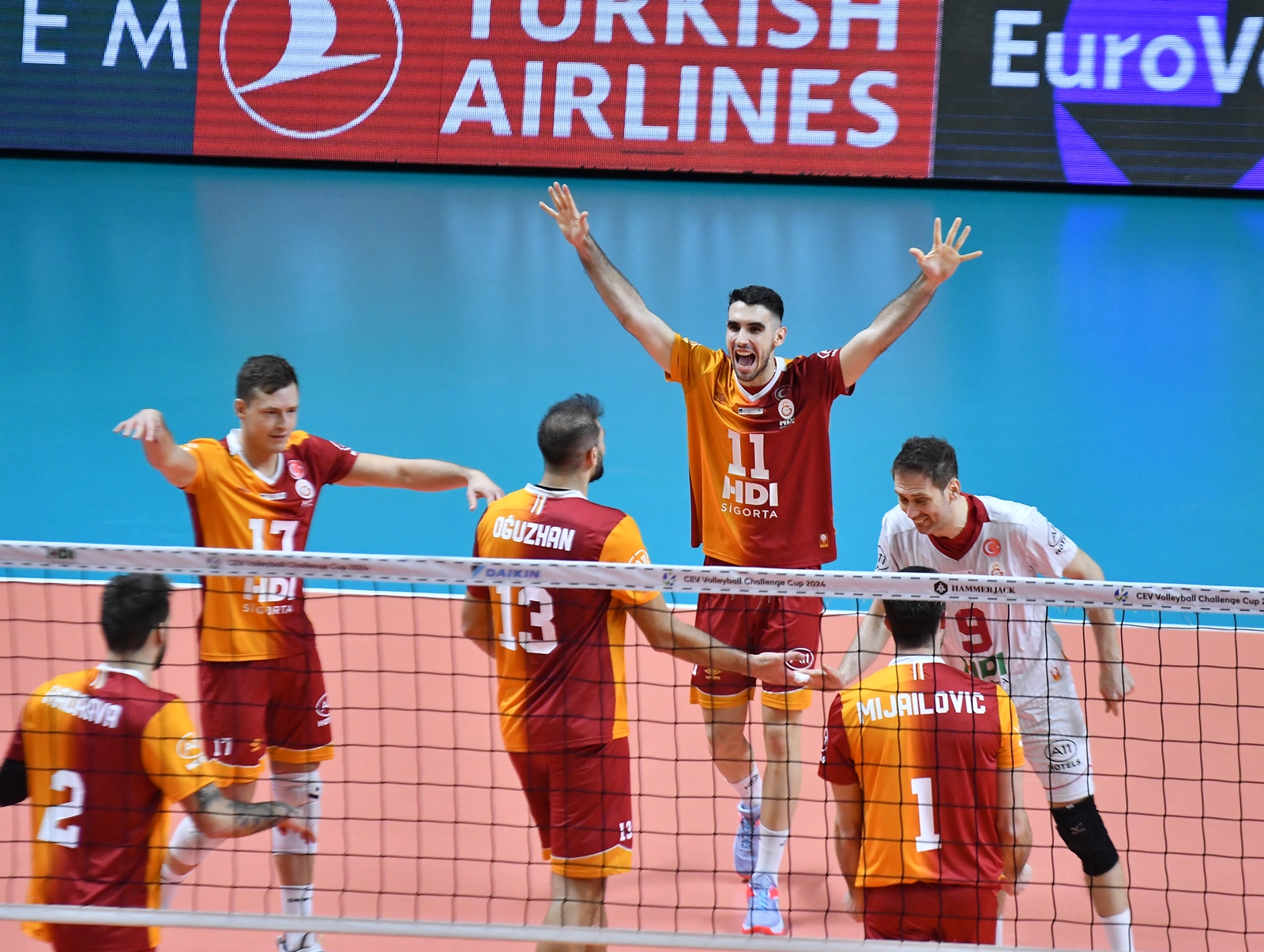 Galatasaray HDI Sigorta, Challenge Kupası’nda yarı finale yükseldi