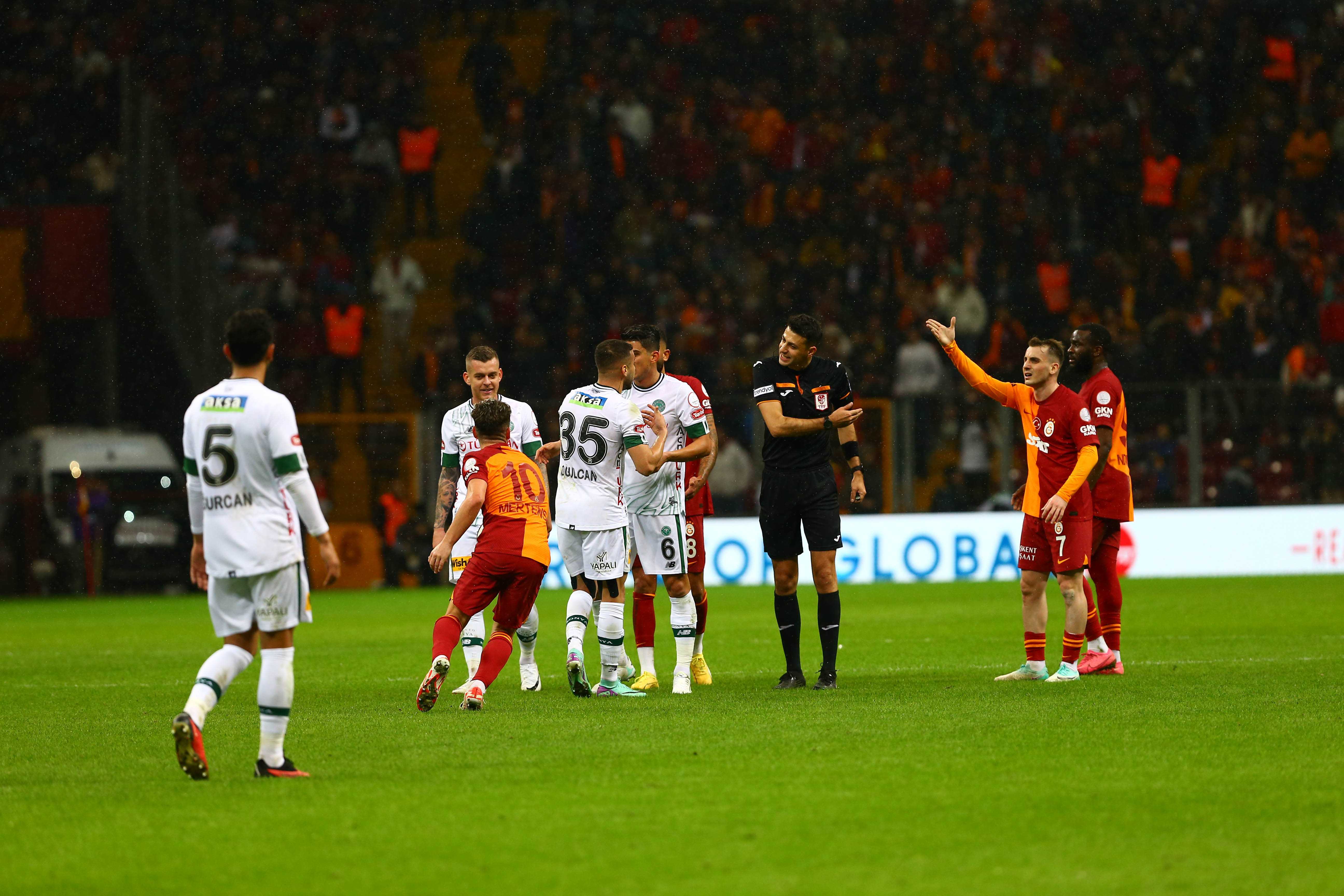 Galatasaray - Konyaspor (EK FOTOĞRAFLAR)