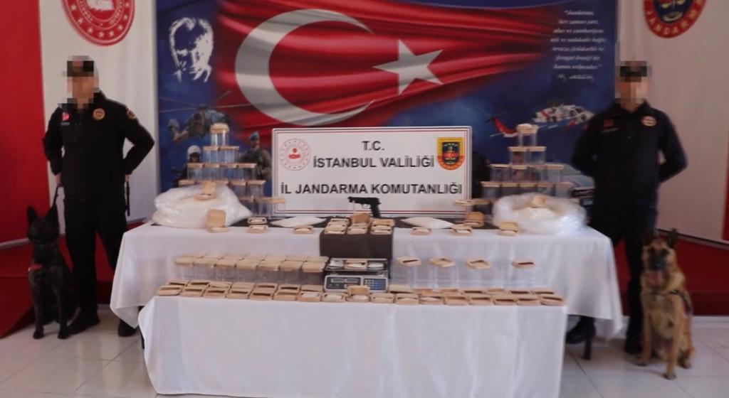 Jandarmadan uyuşturucu operasyonu: 38 kilogram metamfetamin ele geçirildi