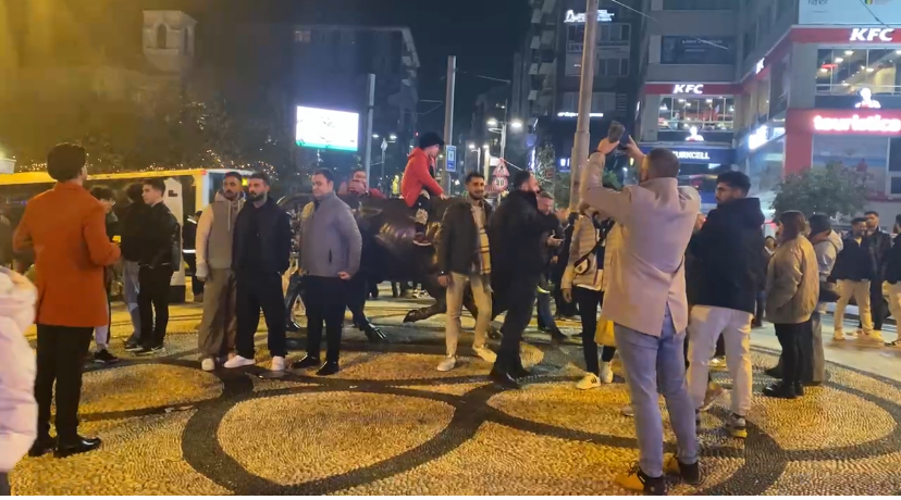 Kadıköy'de yılbaşı yoğunluğu