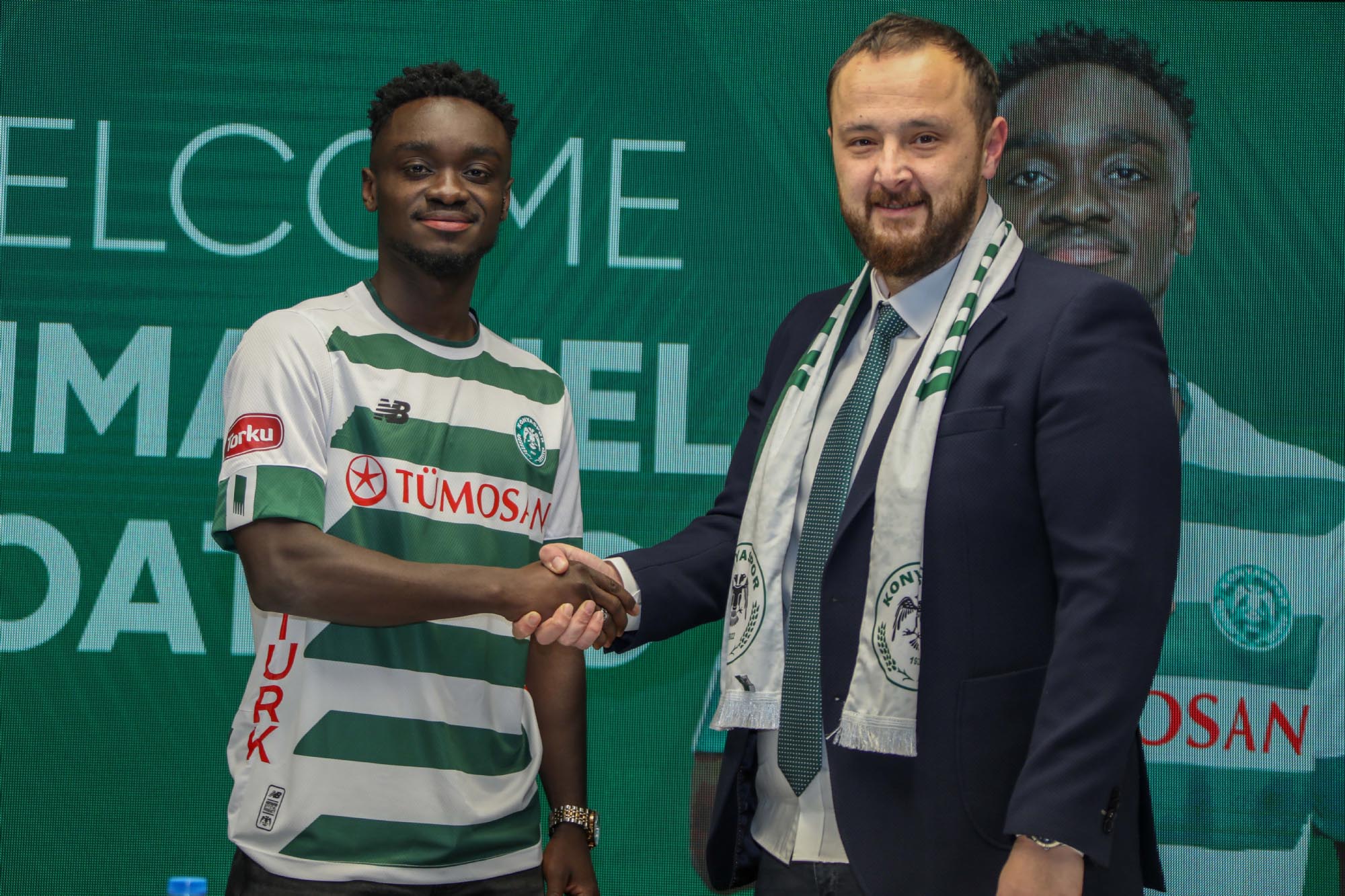 Konyaspor, Emmanuel Boateng ile 2.5 yıllık sözleşme imzaladı 