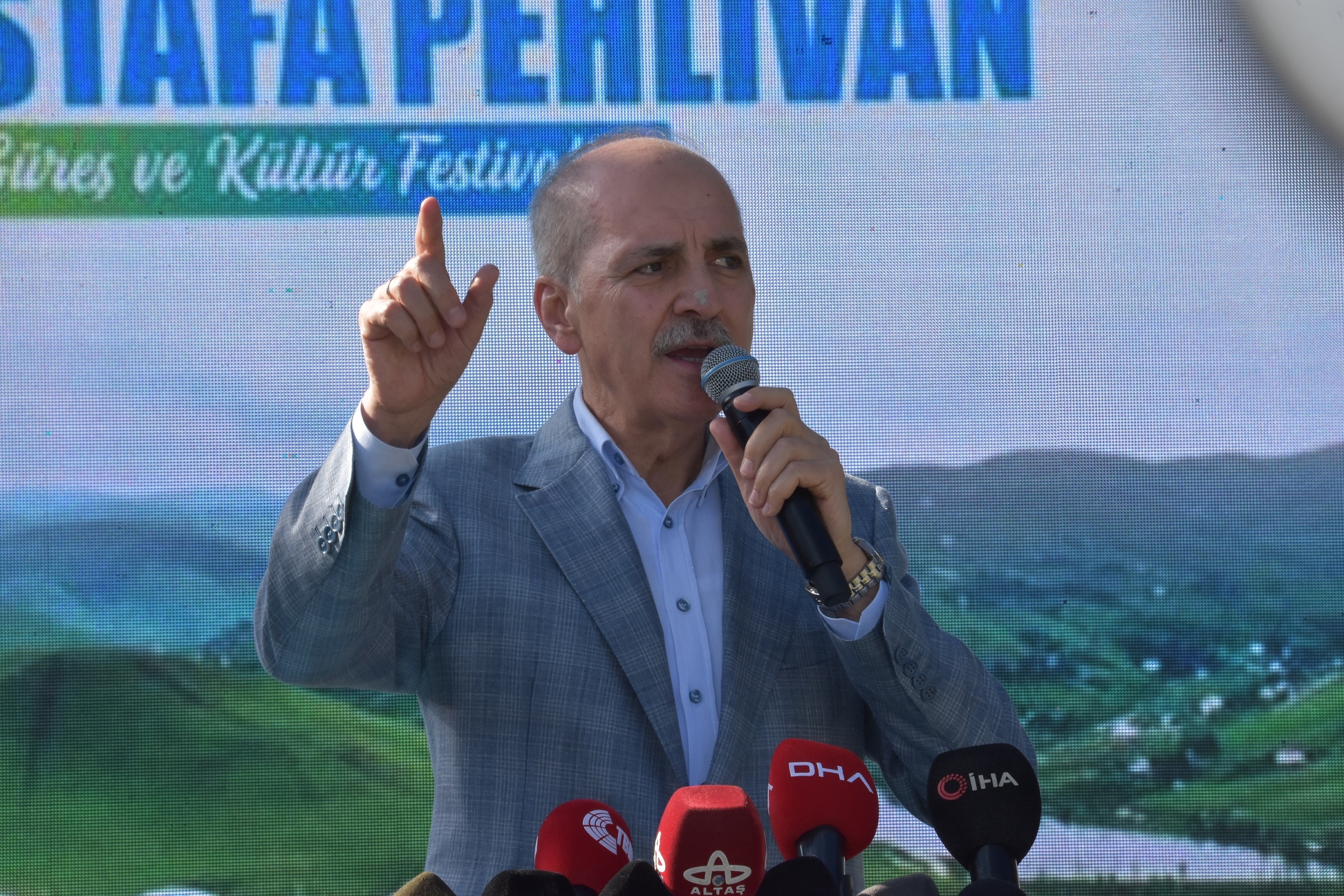 Kurtulmuş: Bu suça ortak olanlar kendi sonlarını da hazırladıklarının farkında değiller (2)