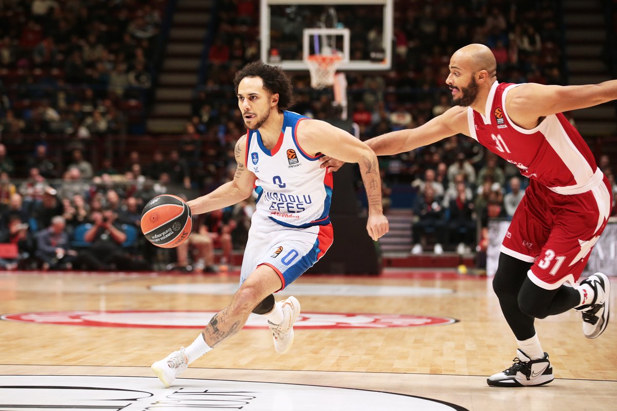 Olimpia Milano - Anadolu Efes: 92-76