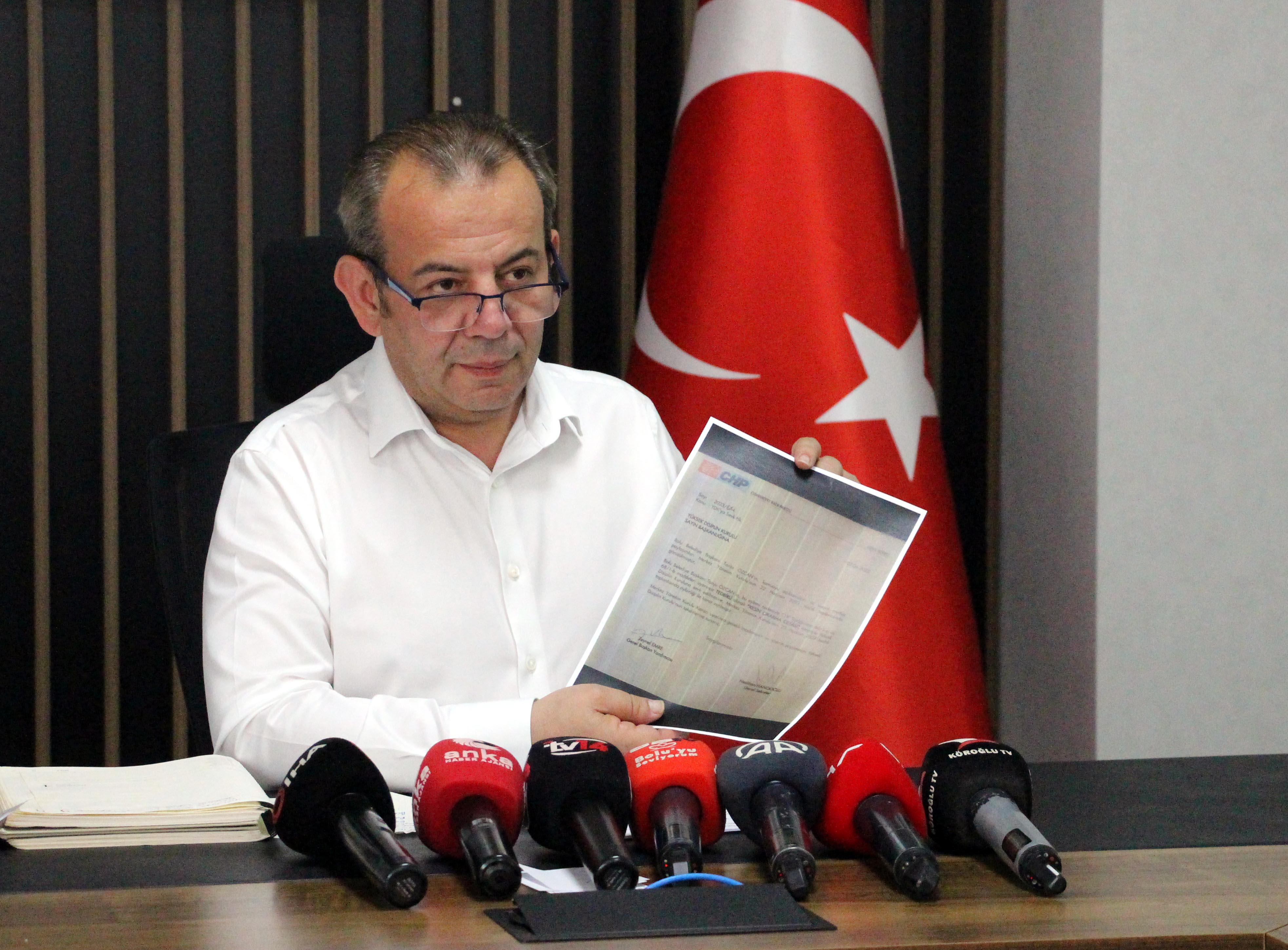 Tanju Özcan: Kılıçdaroğlu’nu, Atatürk’ün koltuğundan kaldırmak için yürüyorum 