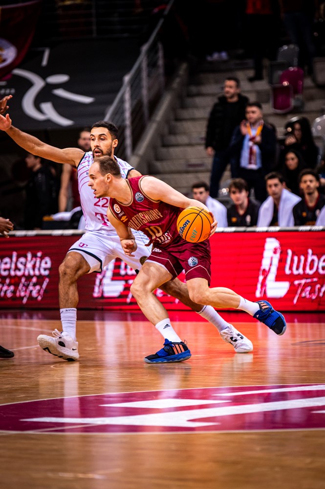 Telekom Baskets Bonn - Galatasaray Ekmas: 89-76