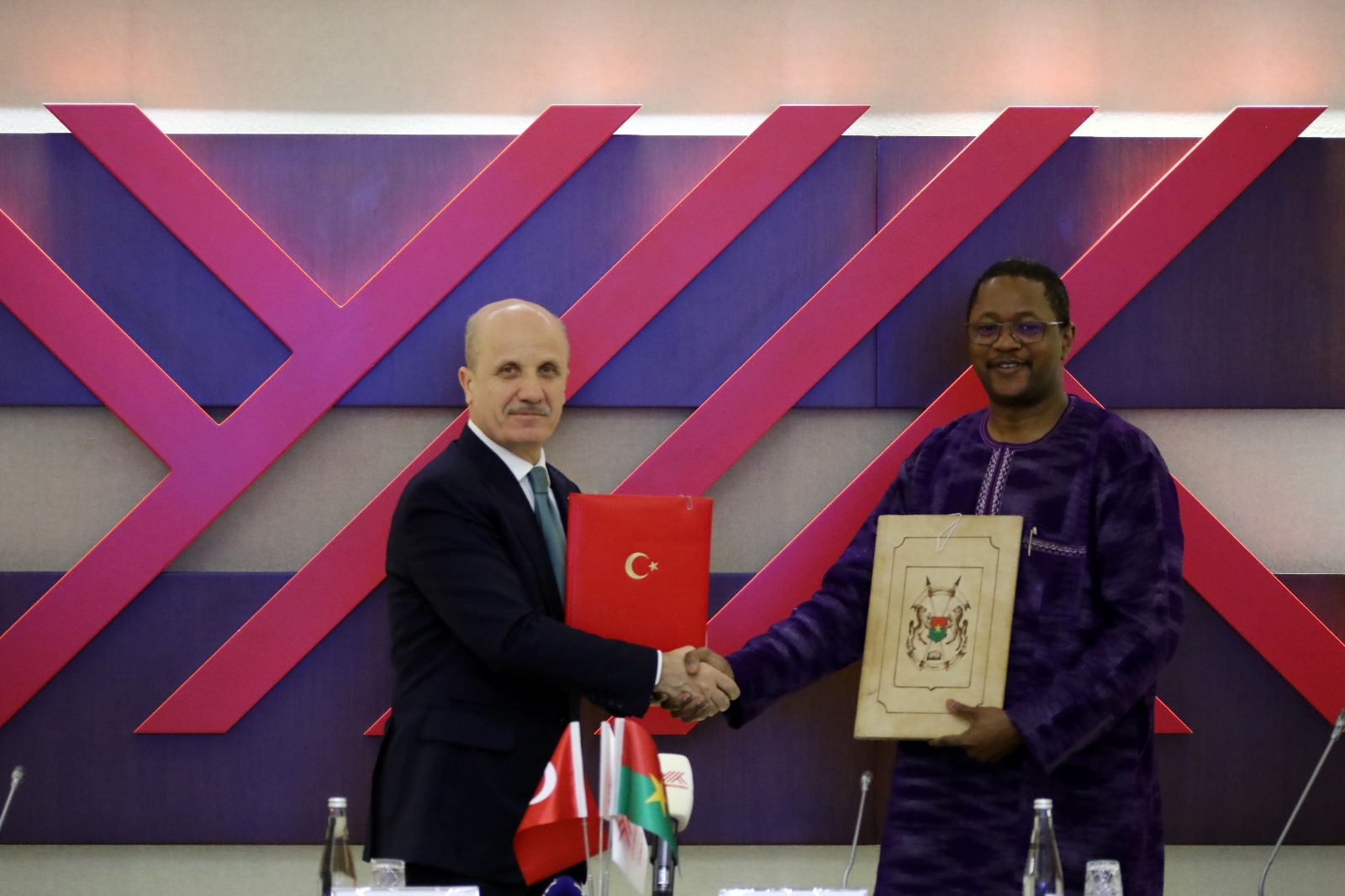 Türkiye ile Burkina Faso arasında yükseköğretimde uygulama protokolü imzalandı